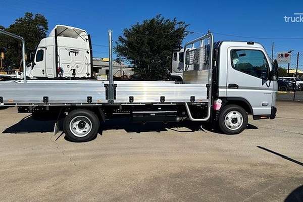 2025 Fuso Canter FE