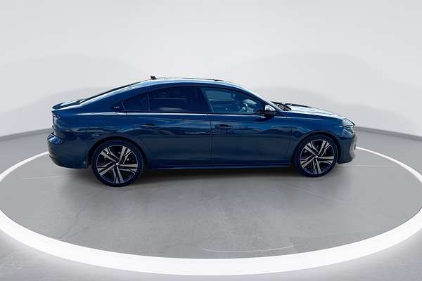 2021 Peugeot 508 GT R8