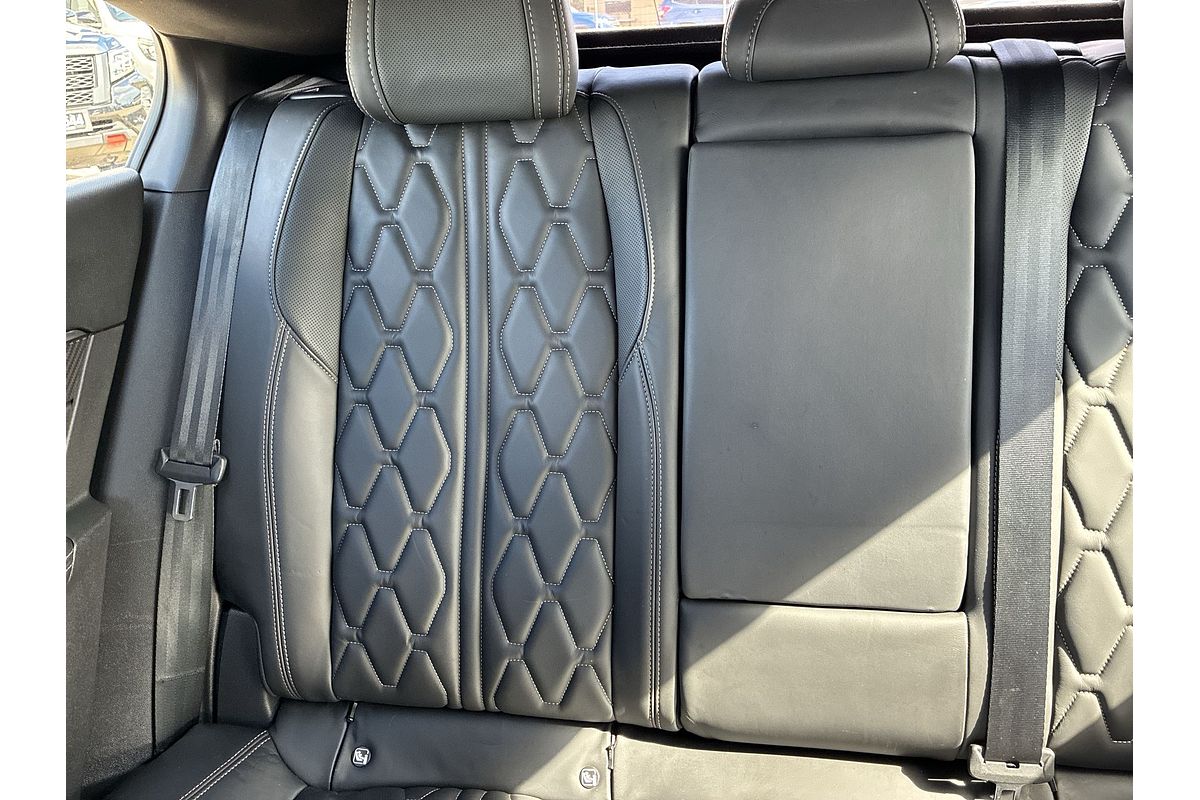 2021 Peugeot 508 GT R8