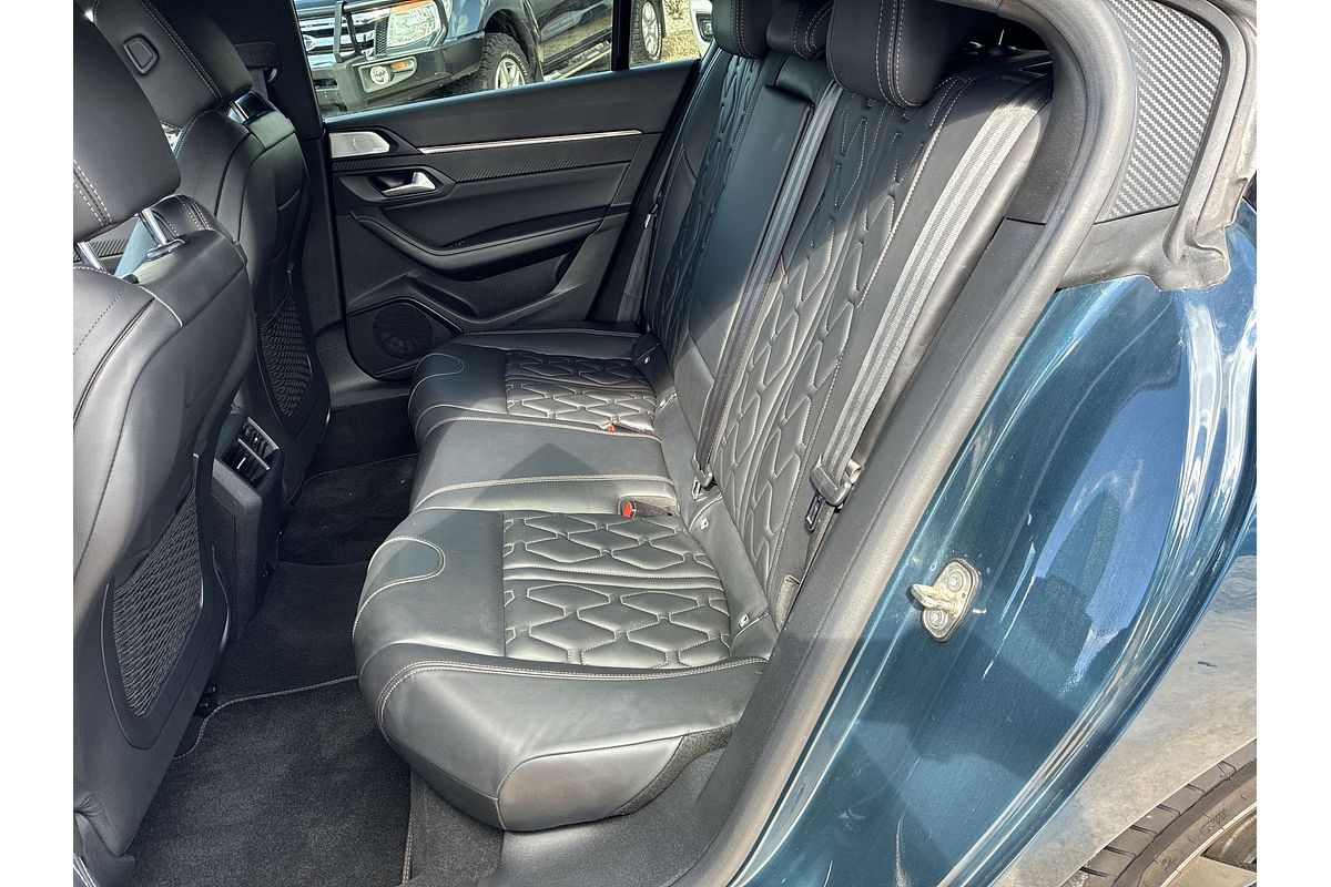 2021 Peugeot 508 GT R8