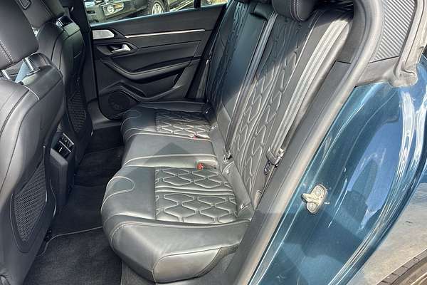 2021 Peugeot 508 GT R8