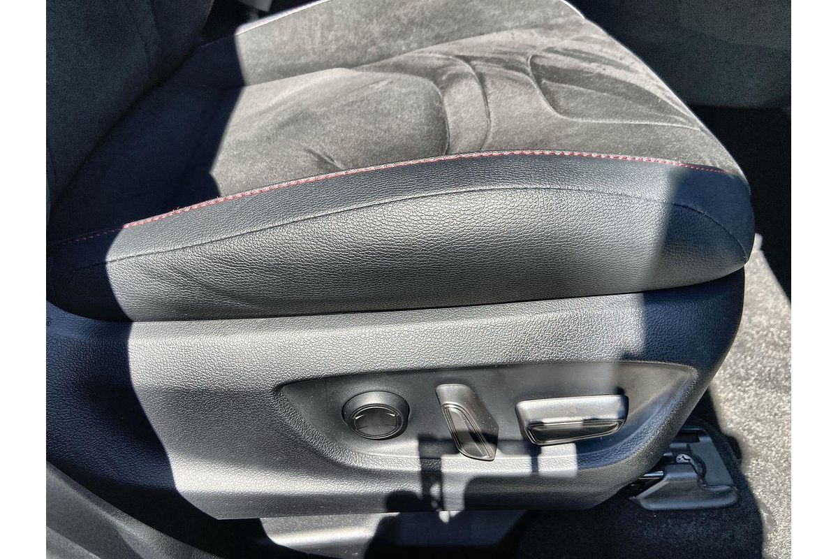 2024 Toyota C-HR GR Sport MAXH25R