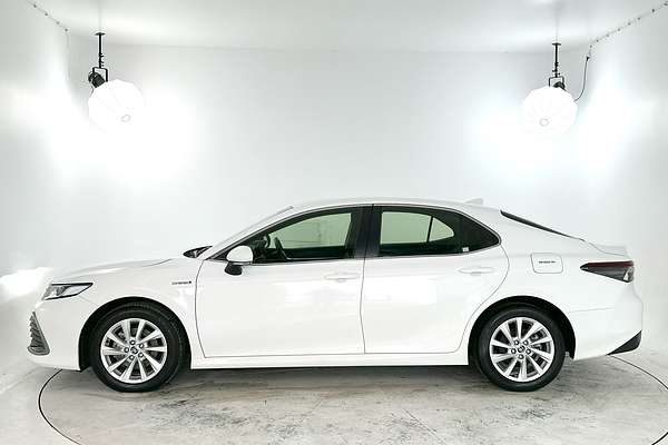 2023 Toyota Camry Ascent AXVH70R