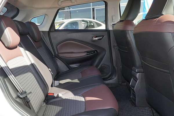 2025 Suzuki Fronx Hybrid KW