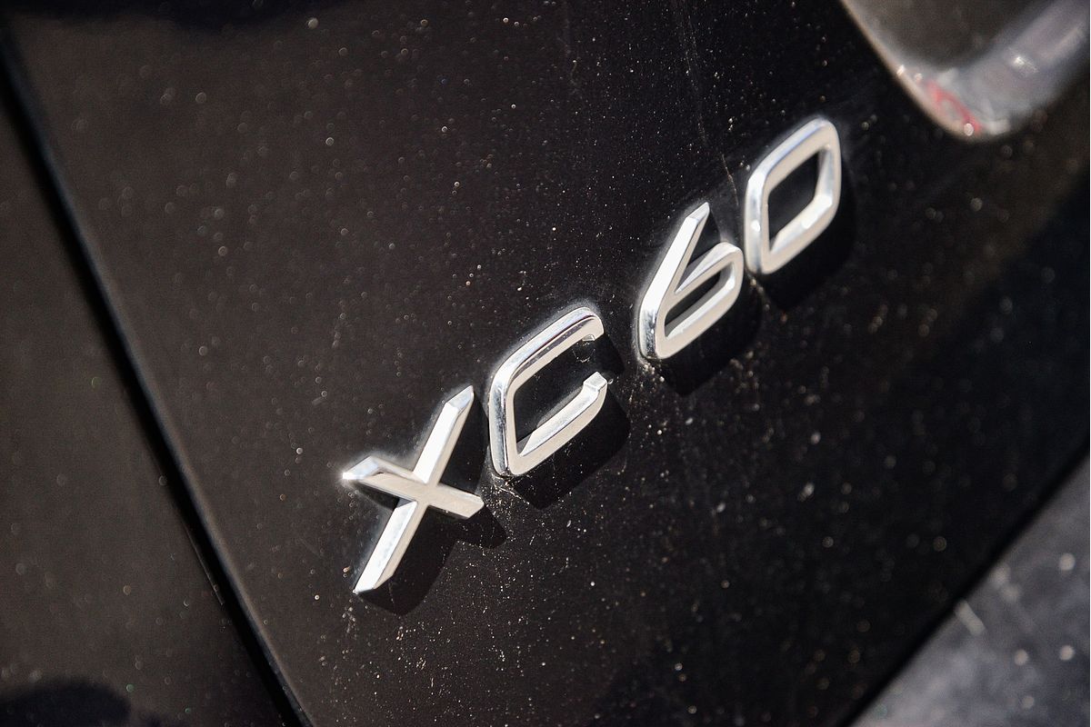 2016 Volvo XC60 T5 Luxury