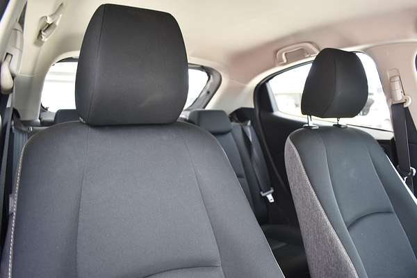 2024 Mazda 2 G15 Pure DJ Series