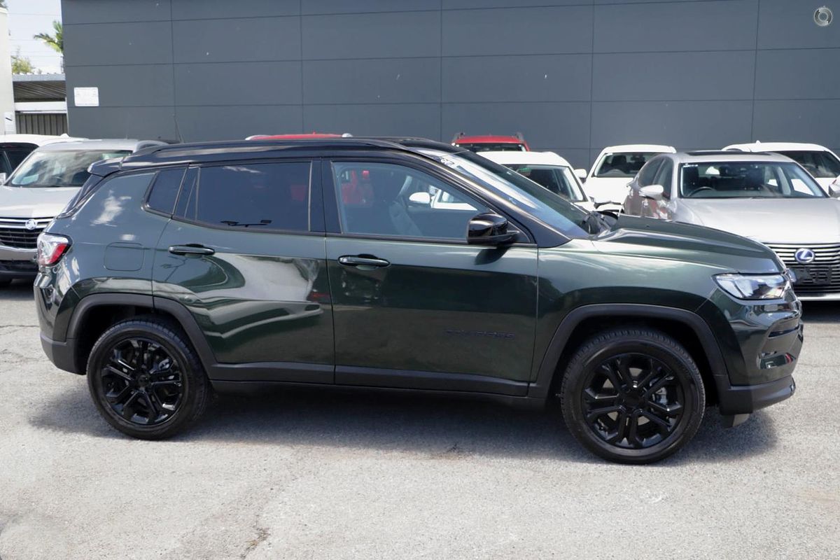 2022 Jeep Compass Night Eagle M6