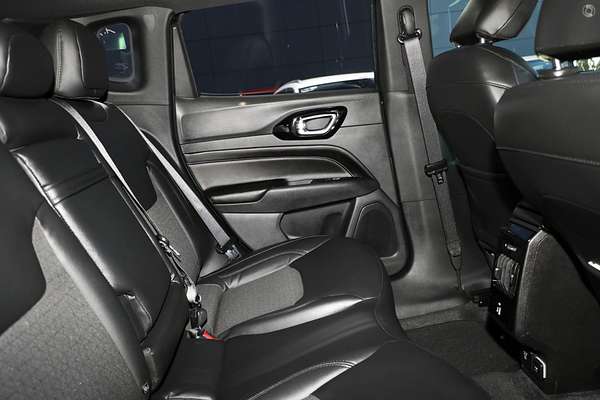 2022 Jeep Compass Night Eagle M6