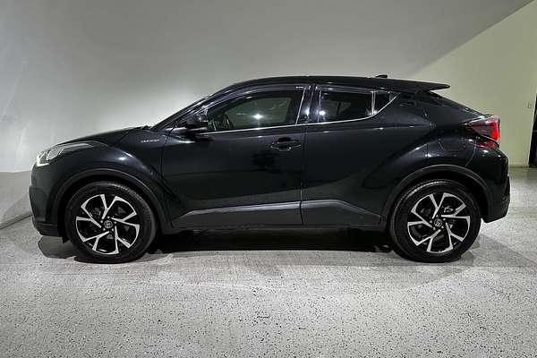 2017 Toyota C-HR Koba NGX50R