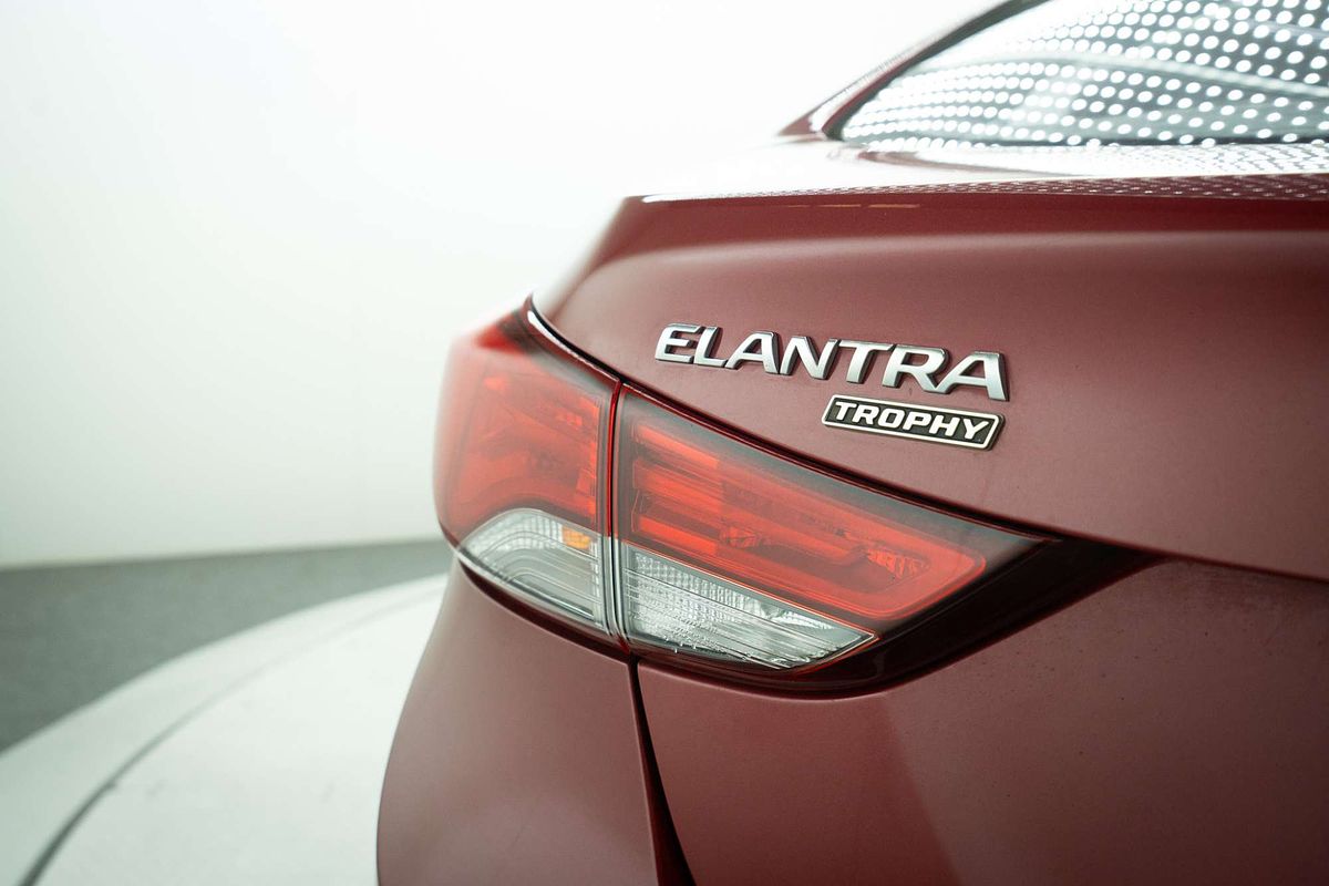 2014 Hyundai Elantra Trophy MD3