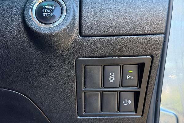 2020 Toyota Hilux SR5 GUN126R 4X4