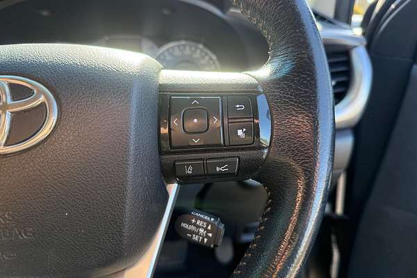 2020 Toyota Hilux SR5 GUN126R 4X4