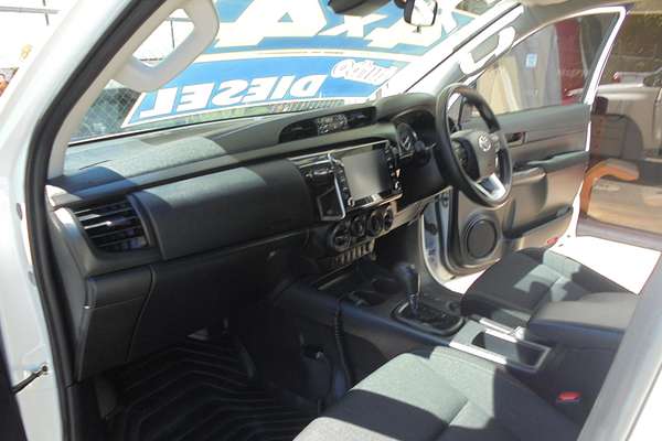 2021 Toyota Hilux SR GUN126R 4X4