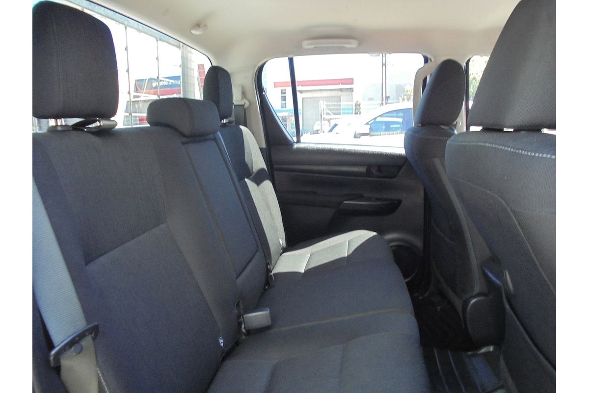 2021 Toyota Hilux SR GUN126R 4X4