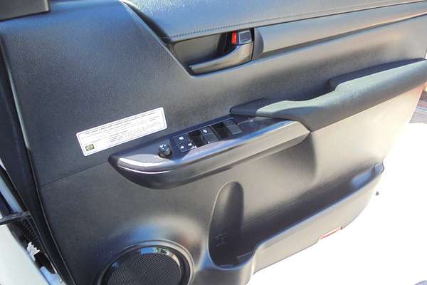 2021 Toyota Hilux SR GUN126R 4X4