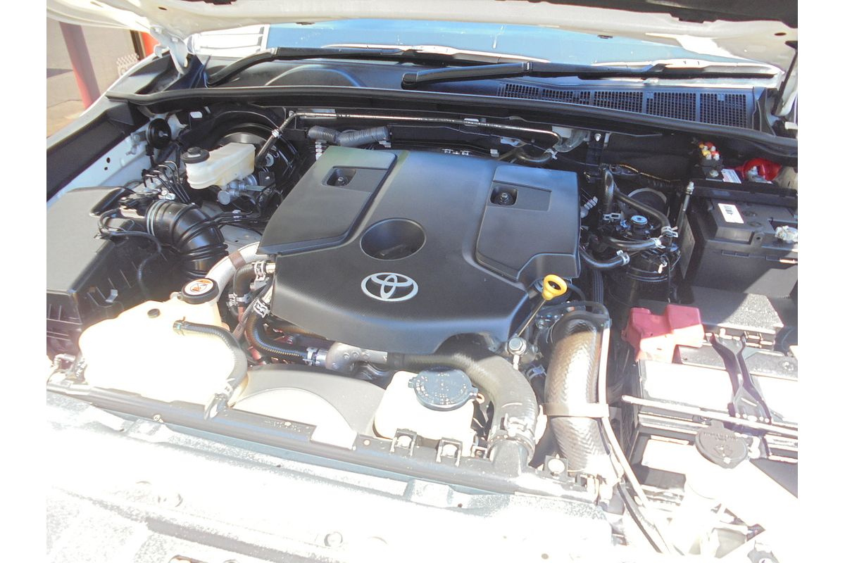 2021 Toyota Hilux SR GUN126R 4X4