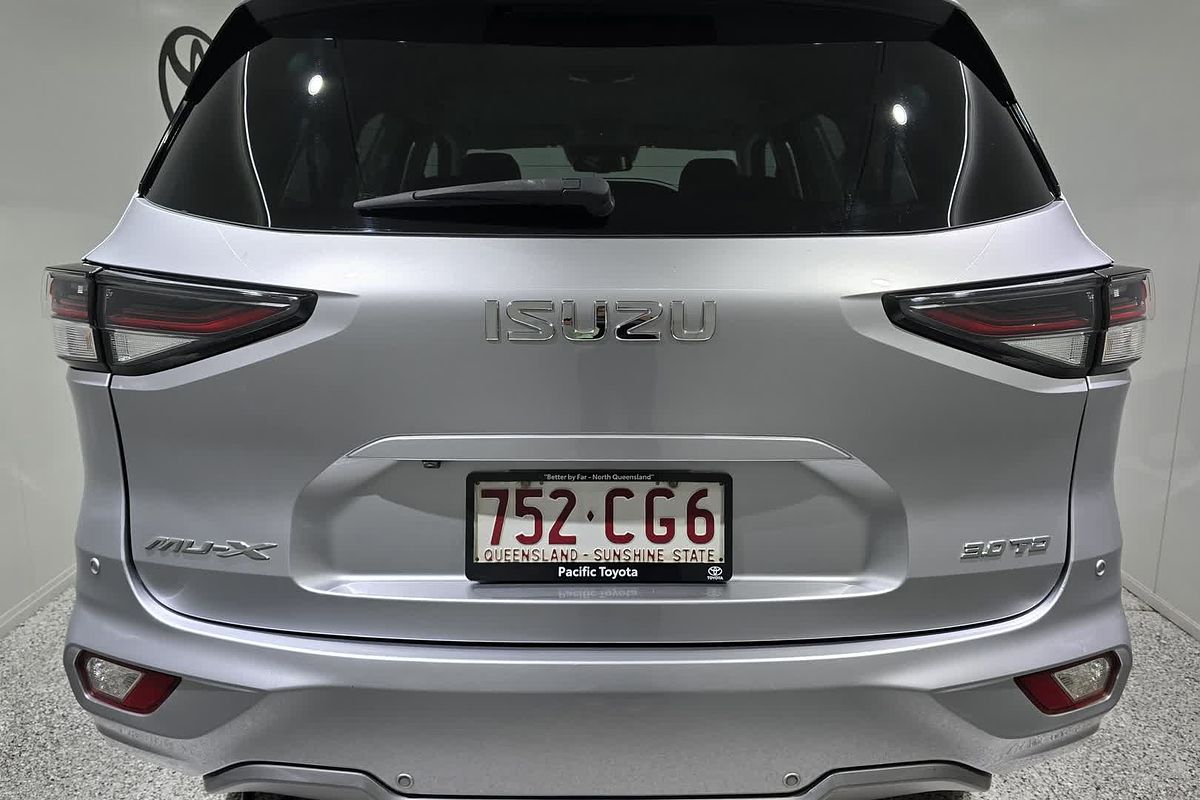 2021 Isuzu MU-X LS-T