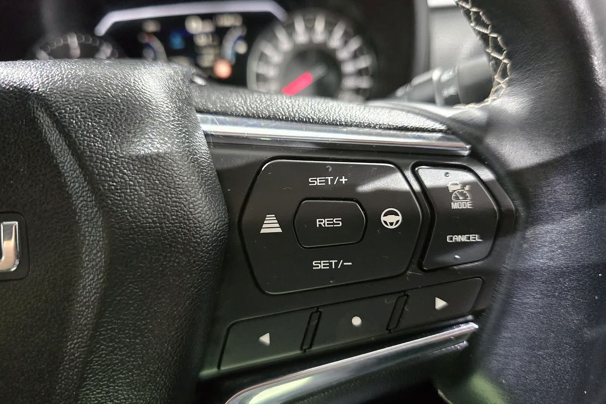 2021 Isuzu MU-X LS-T