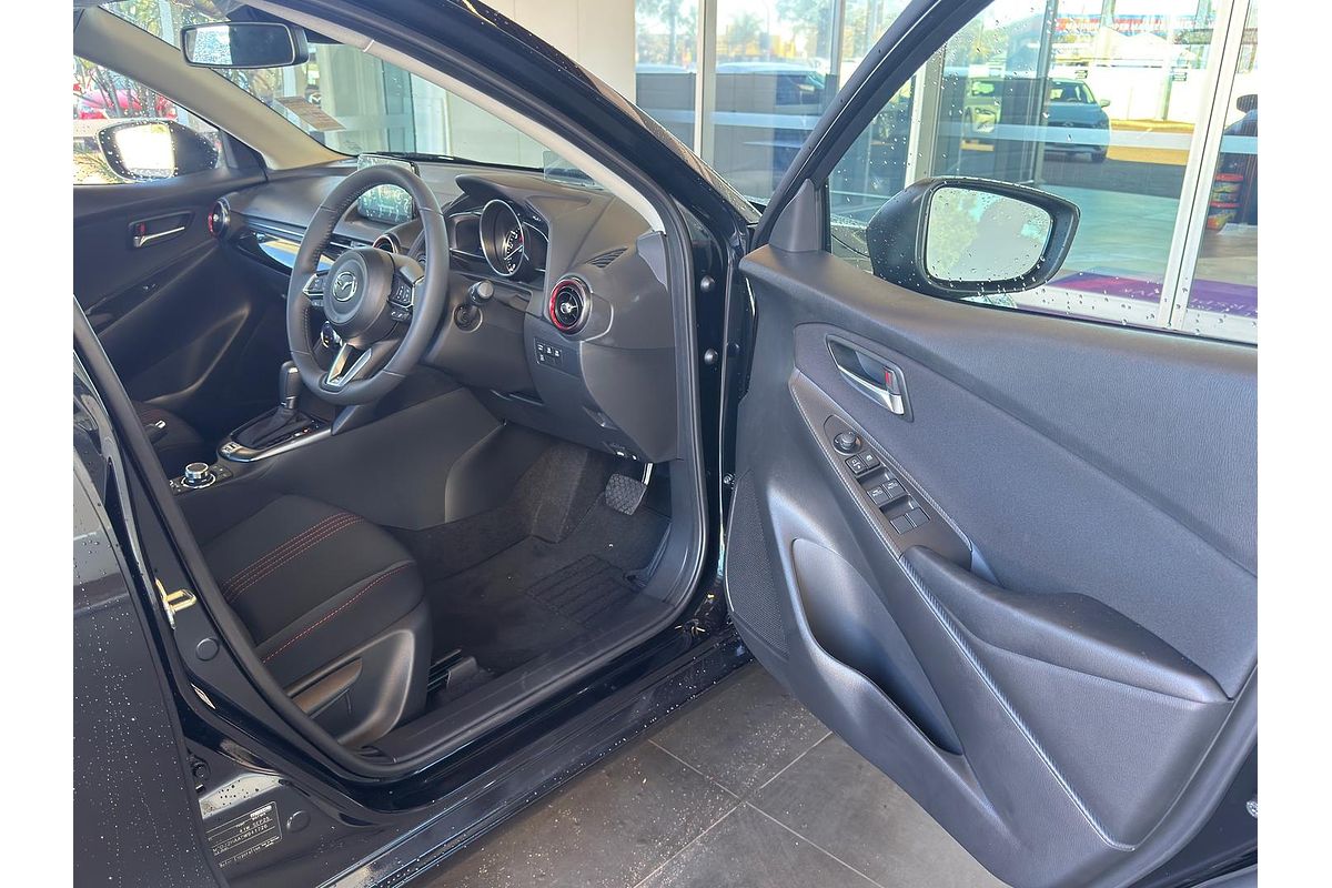 2025 Mazda 2 G15 Evolve DJ Series