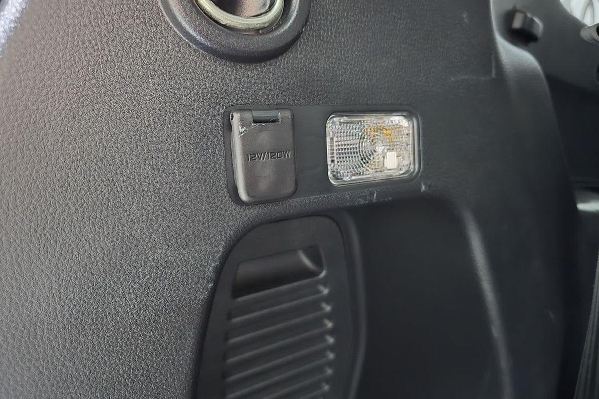 2021 Isuzu MU-X LS-T