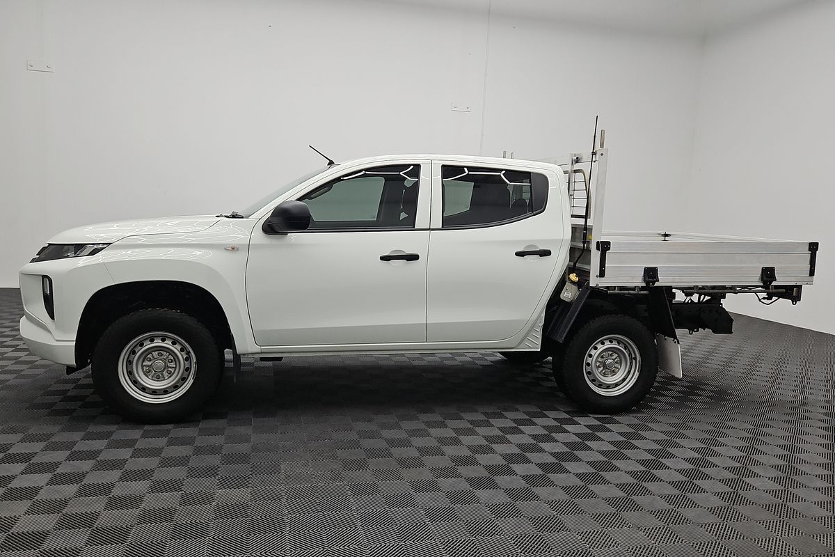2022 Mitsubishi Triton GLX MR 4X4