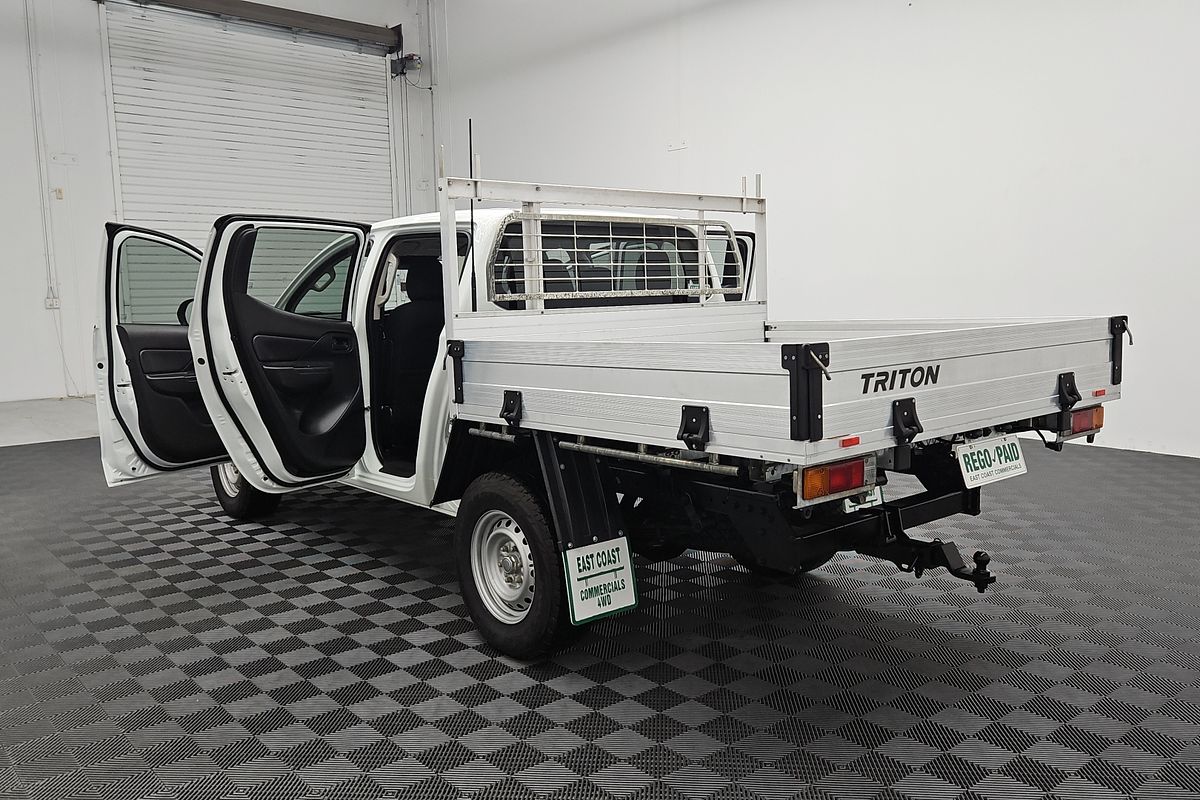 2022 Mitsubishi Triton GLX MR 4X4