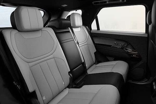 2025 Land Rover Range Rover Sport PHEV P460e Dynamic HSE L461