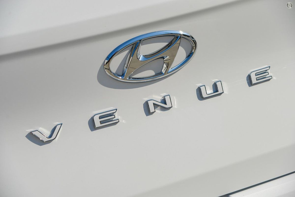 2025 Hyundai Venue Elite QX.V5