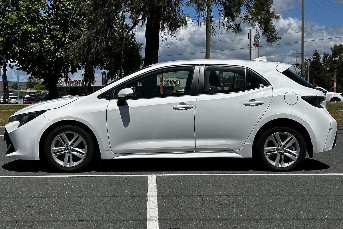 2022 Toyota Corolla Ascent Sport MZEA12R