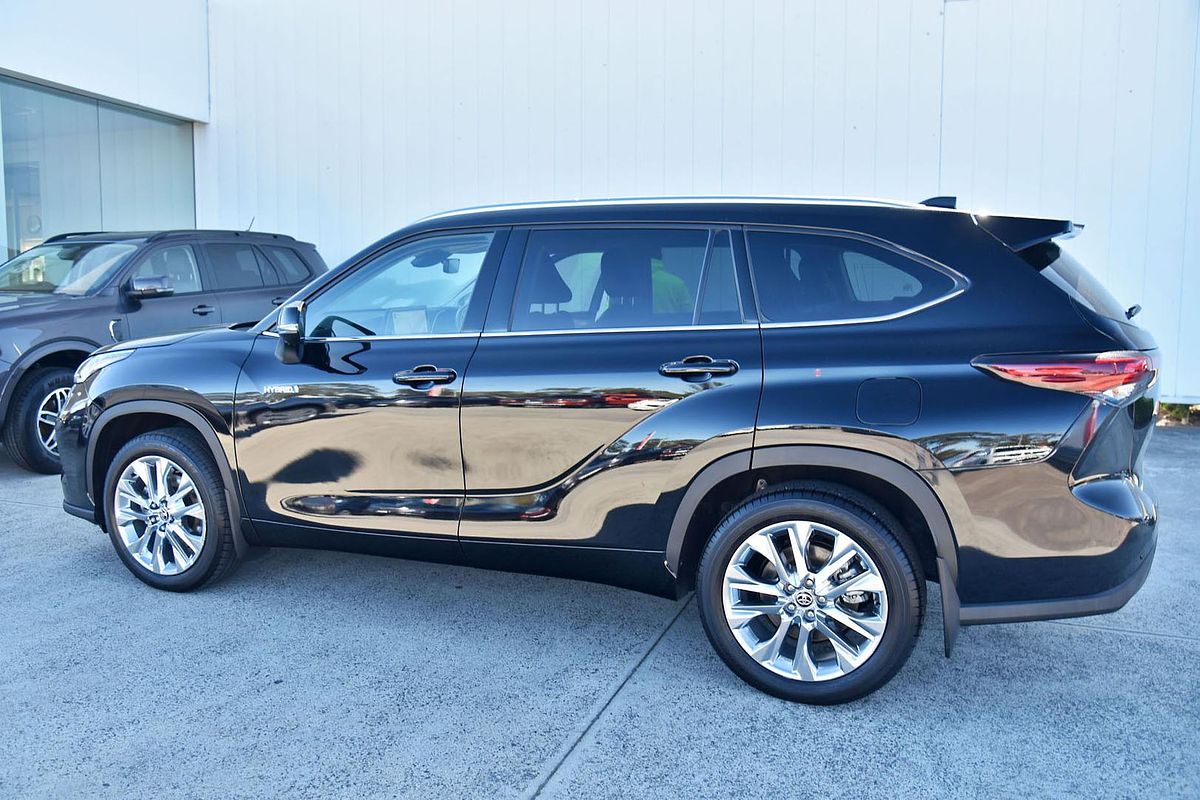 2024 Toyota Kluger Grande AXUH78R