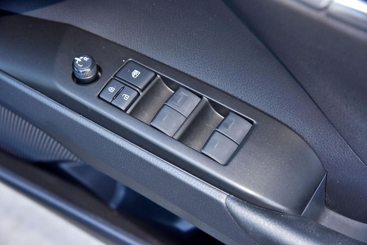 2023 Toyota Camry Ascent AXVH70R