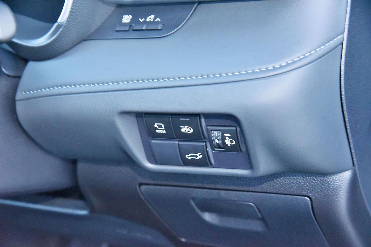 2024 Toyota Kluger Grande AXUH78R