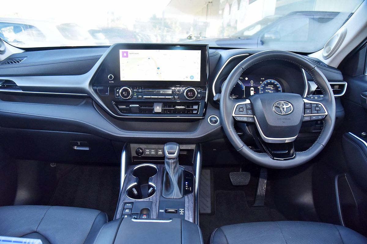 2024 Toyota Kluger Grande AXUH78R