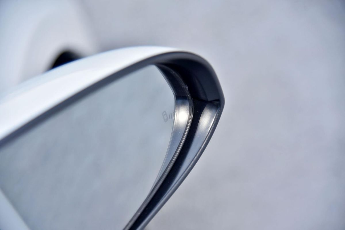 2016 Toyota Camry ATARA SL ASV50R MY16