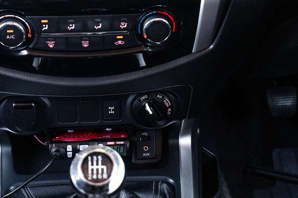 2015 Nissan Navara ST D23 4X4