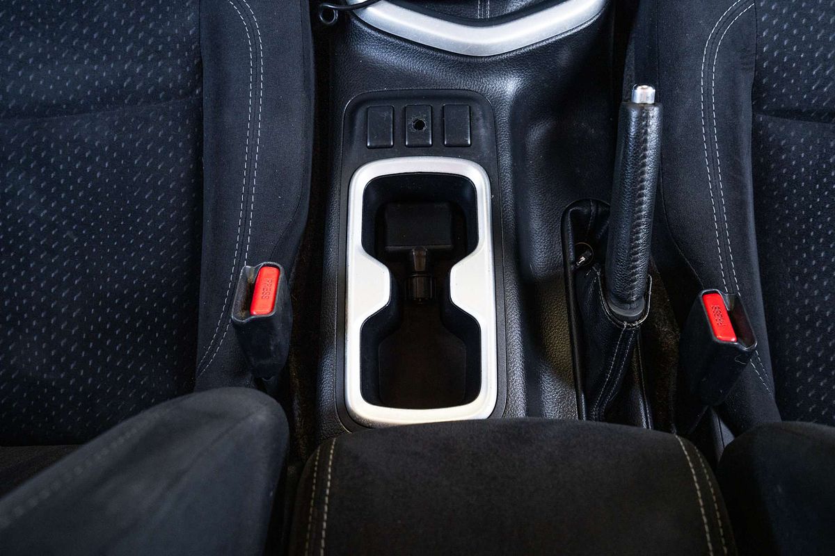 2015 Nissan Navara ST D23 4X4