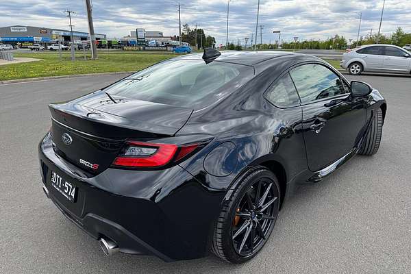 2025 Subaru BRZ tS ZD8