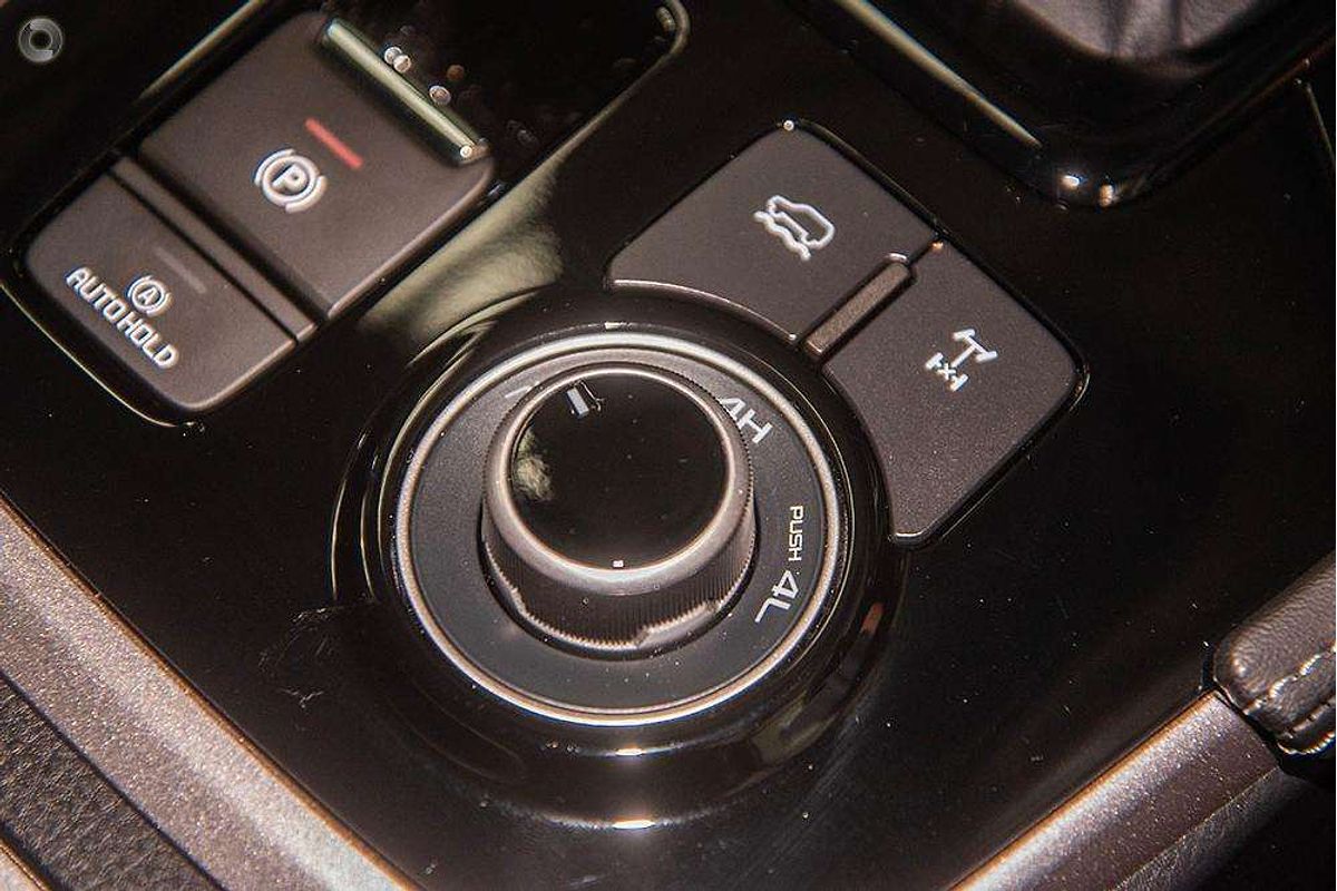 2025 Isuzu MU-X LS-U