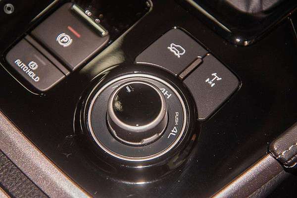 2025 Isuzu MU-X LS-U