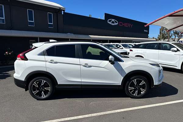 2022 Mitsubishi Eclipse Cross LS YB