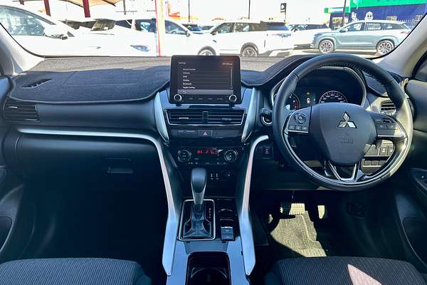 2022 Mitsubishi Eclipse Cross LS YB