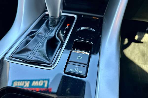 2022 Mitsubishi Eclipse Cross LS YB