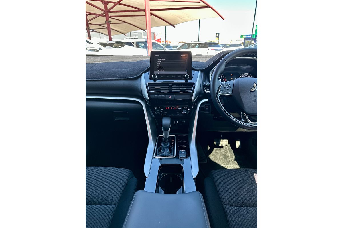 2022 Mitsubishi Eclipse Cross LS YB