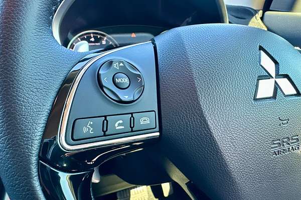 2022 Mitsubishi Eclipse Cross LS YB