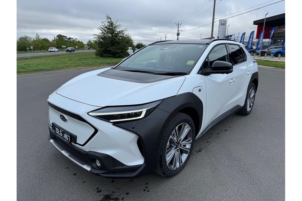 2025 Subaru Solterra AWD Touring E1-1