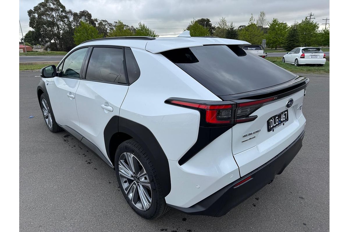 2025 Subaru Solterra AWD Touring E1-1