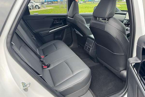 2025 Subaru Solterra AWD Touring E1-1