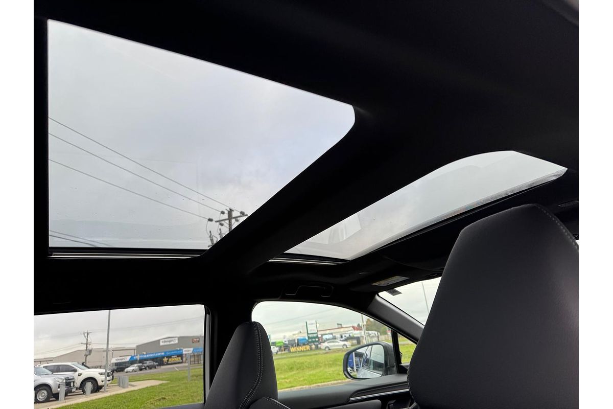 2025 Subaru Solterra AWD Touring E1-1