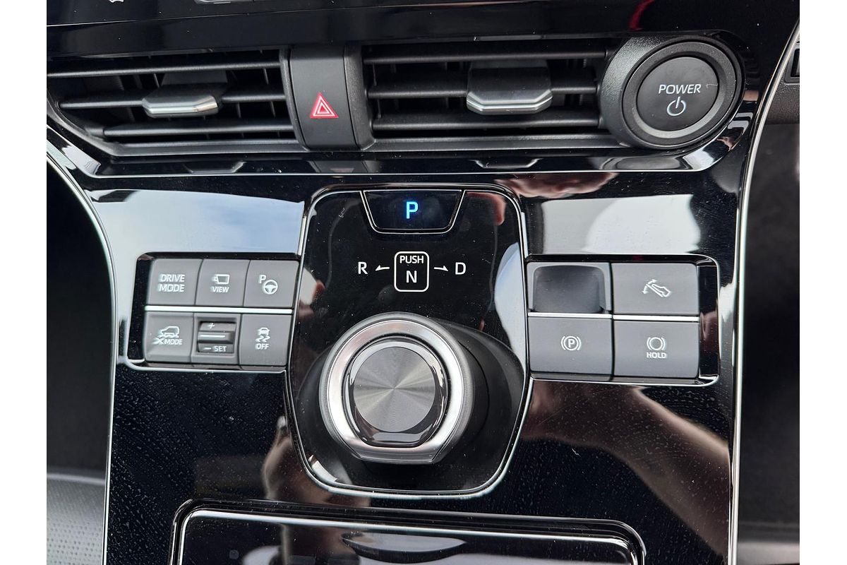 2025 Subaru Solterra AWD Touring E1-1