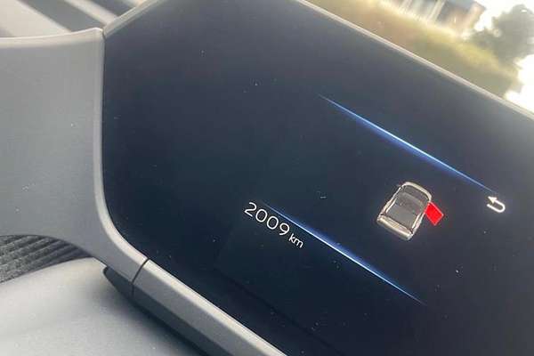 2025 Subaru Solterra AWD Touring E1-1